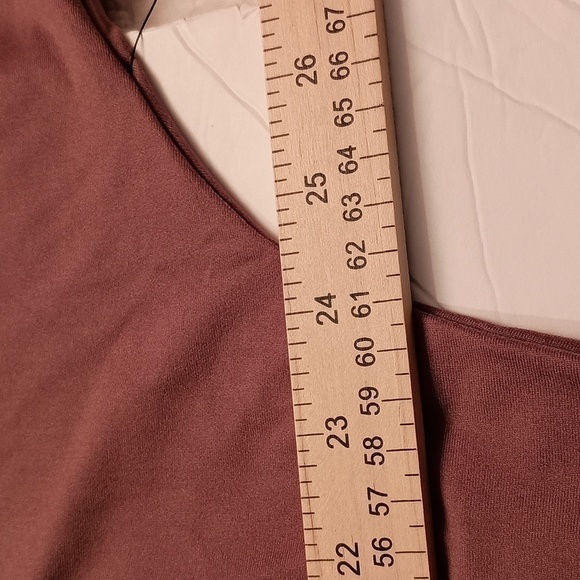 Tahari Sport Long Sleeve Mauve Colored Dolman Sleeves Pullover Plus size Top NWT - Picture 4 of 11